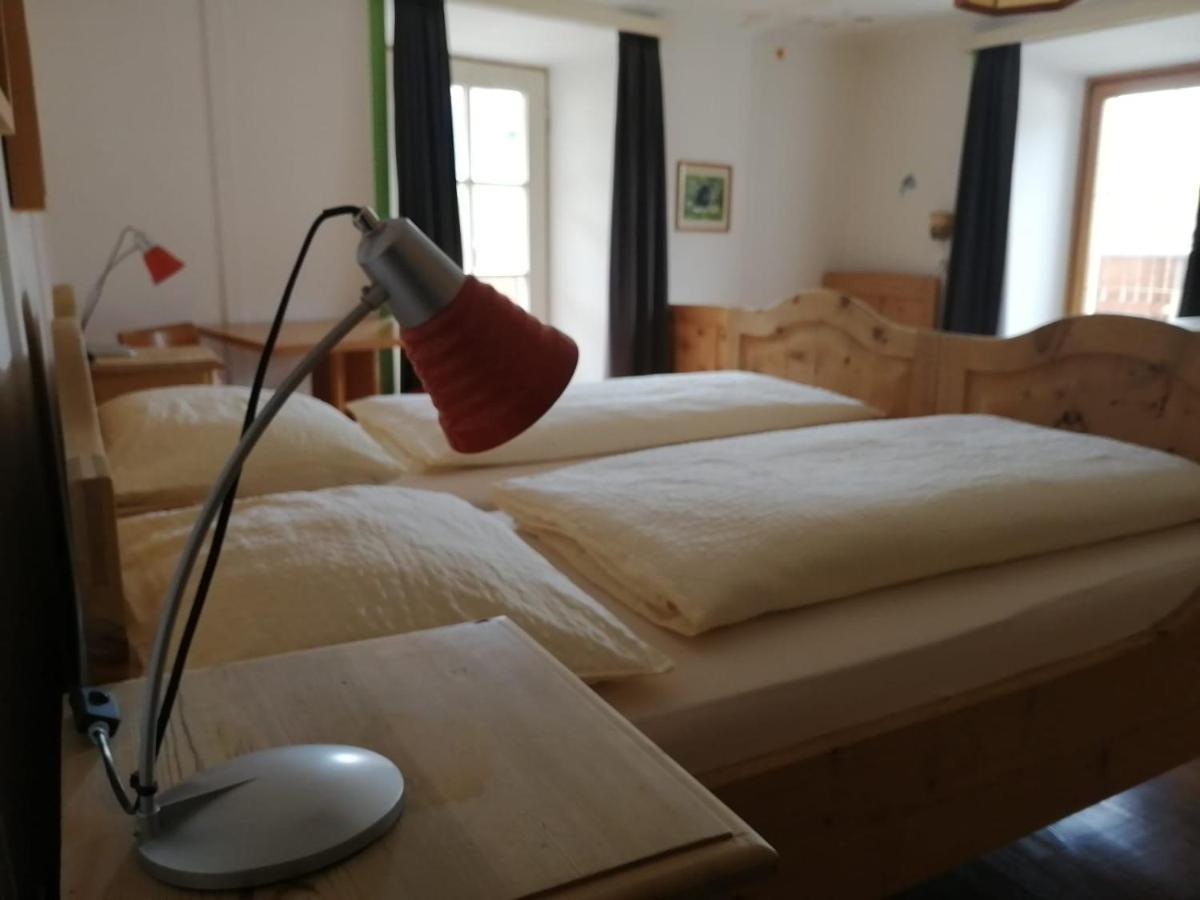 Hotel Garni Sonne Malles Venosta Zewnętrze zdjęcie